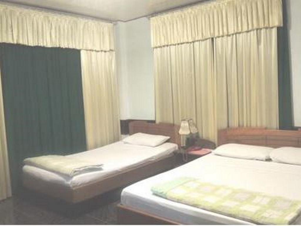 Phoenix Hotel Hue Bagian luar foto
